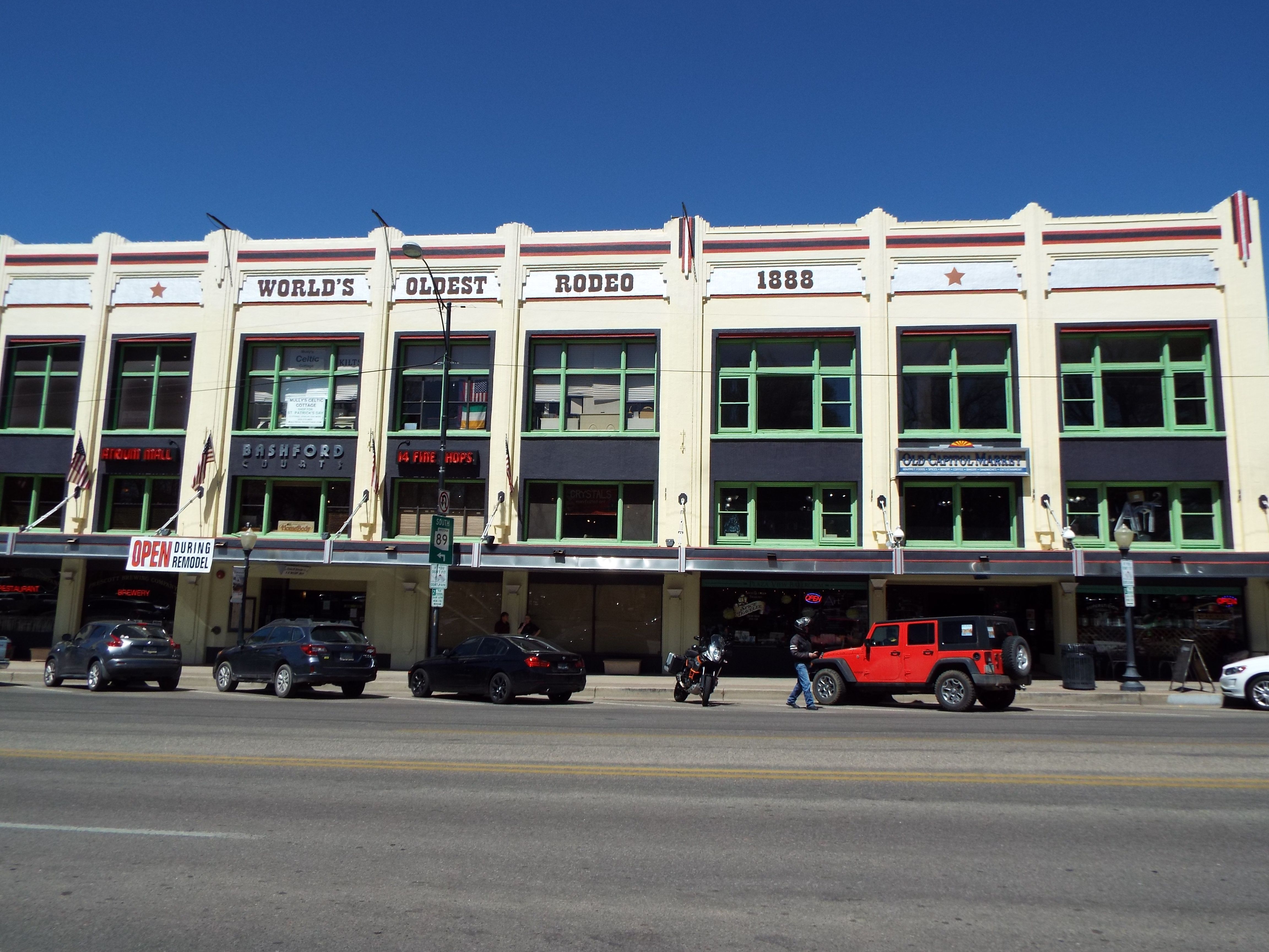 Bashford Courts, Bashford Courts historic three-story shopping building in downtown Prescott, Arizona