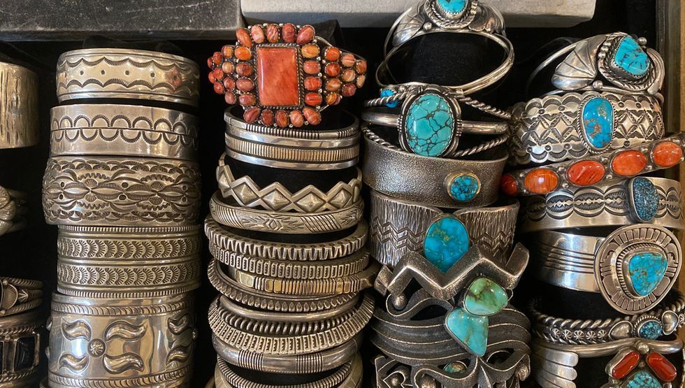 Ogg's Hogan, Ogg's Hogan, Native American art and antiques in Prescott, Arizona